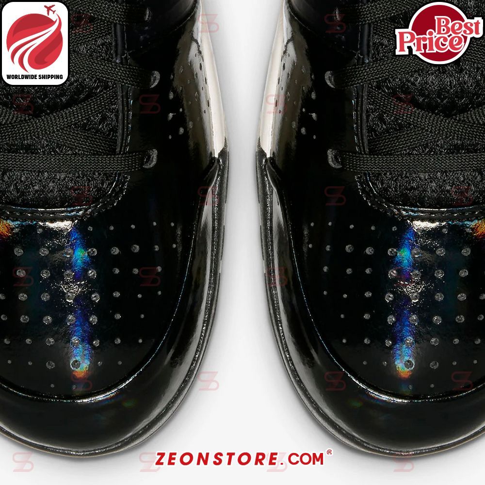 Nike Kobe 4 Protro x Undefeated ‘Black Mamba’ Air Jordan Sneaker