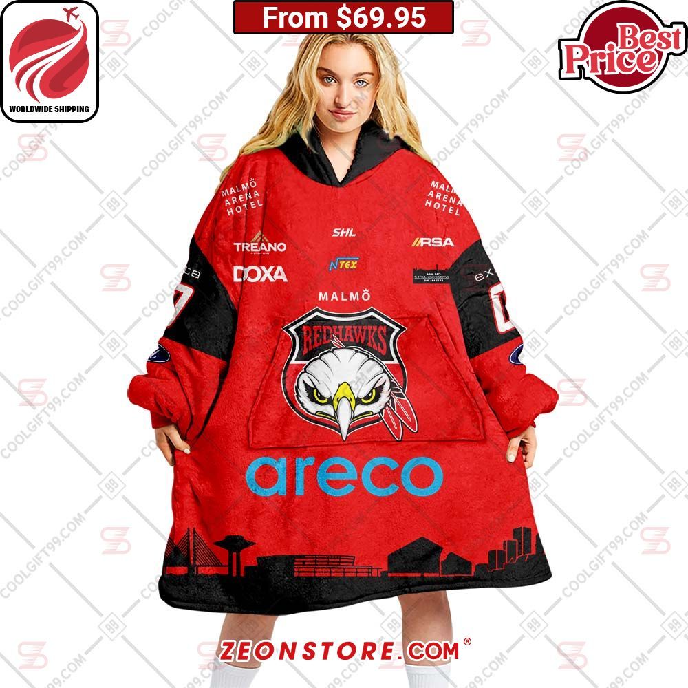 Custom Malmo Redhawks Hoodie Blanket Such a charming picture.
